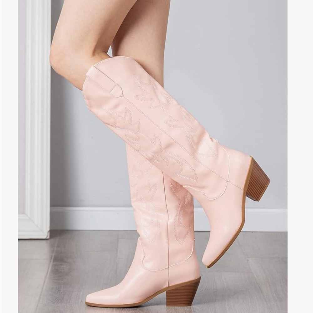 Light pink cowboy boots. Worn twice, great condition smoke free home size 9